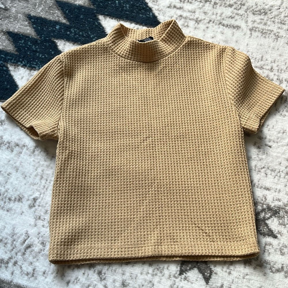Forever 21 baby tee